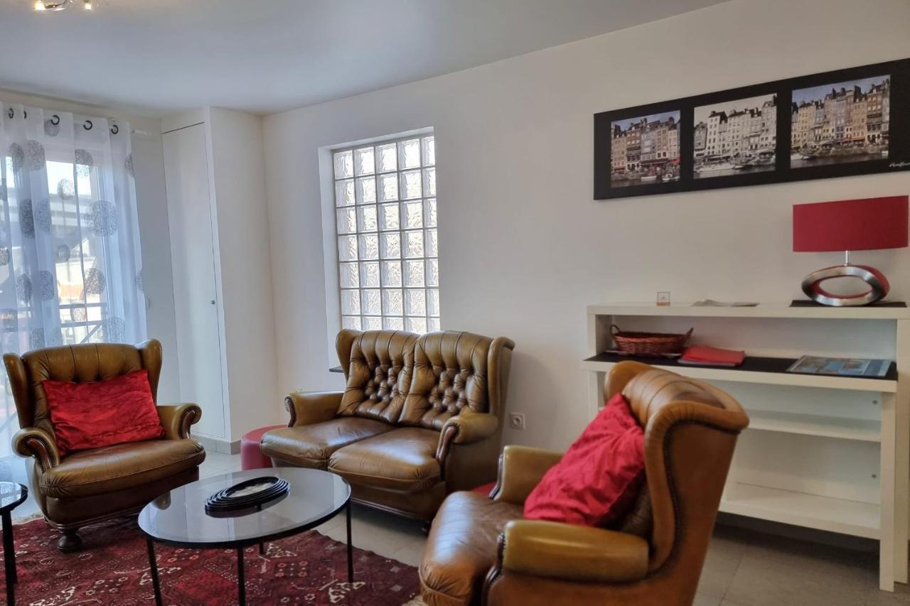 Chez Lou Et Dan 4P Apartment With Balcony Elevator And Secure Parking Honfleur Luaran gambar